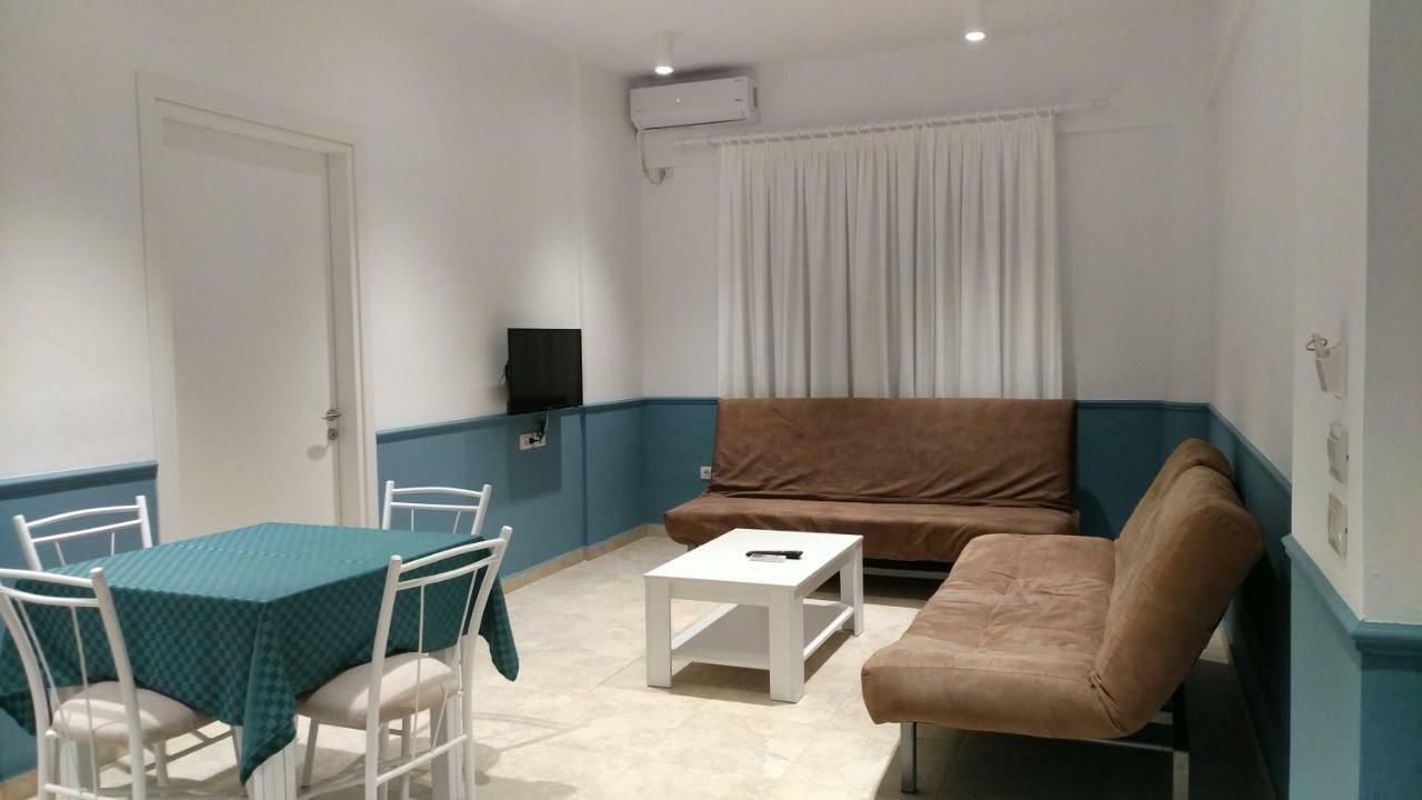 P-apartment *